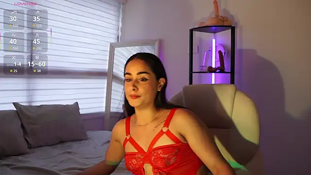 Snapshot of abigail_adamss chatting on April 14, 10:16 pm abigail adamss online show from April 14, 10:16 pm