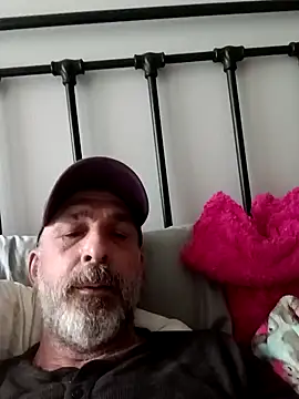 TheyCallMeSir6669 online show from December 13, 6:49 pm