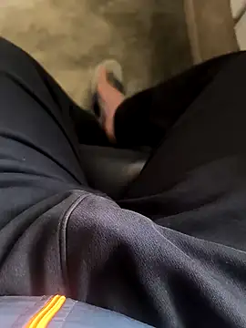 rana9639 1 online show from February 9, 5:19 am