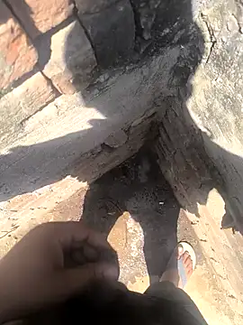 rana9639 1 online show from March 20, 7:14 am