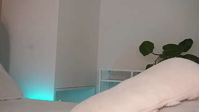 Snapshot of DreamSofia chatting on March 7, 2:23 pm DreamSofia online show from March 7, 2:23 pm