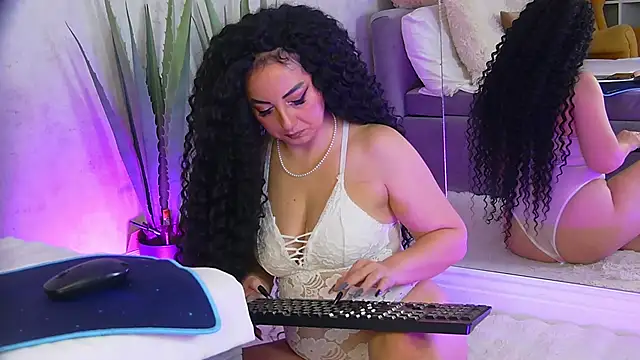 anissia teaser online show from November 30, 6:39 am