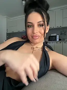 Snapshot of melissablack chatting on October 12, 12:26 pm melissablack online show from October 12, 12:26 pm