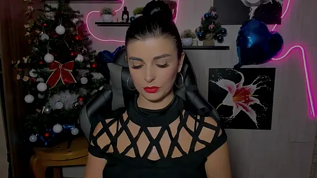 KayWuds online show from January 10, 1:52 pm