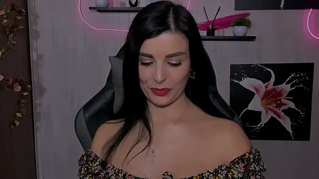 KayWuds online show from January 28, 6:17 pm