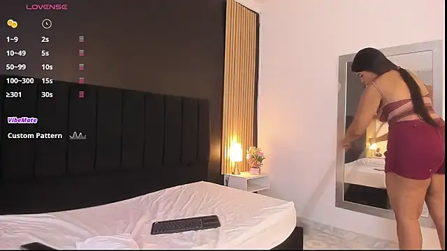 Snapshot of sweetsofia18 chatting on November 21, 10:52 pm sweetsofia18 online show from November 21, 10:52 pm