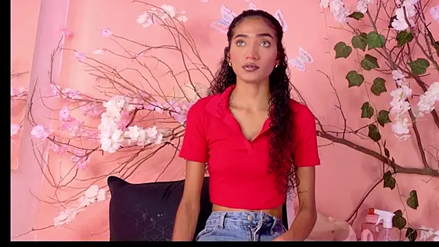 Charlotte Love10 online show from June 9, 1:01 pm