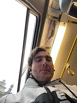 Snapshot of Peter_thesexboy chatting on December 19, 12:34 pm Peter thesexboy online show from December 19, 12:34 pm