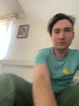 Snapshot of Peter_thesexboy chatting on February 24, 3:20 pm Peter thesexboy online show from February 24, 3:20 pm