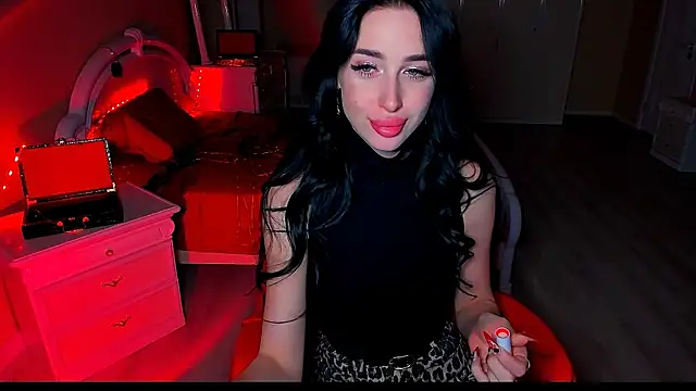 Snapshot of lovely_desire chatting on December 10, 2:50 pm lovely desire online show from December 10, 2:50 pm