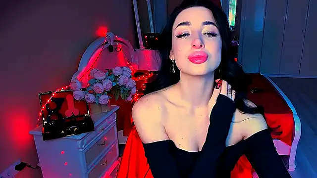 lovely desire online show from February 8, 7:04 am