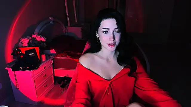 Snapshot of lovely_desire chatting on December 2, 6:41 am lovely desire online show from December 2, 6:41 am