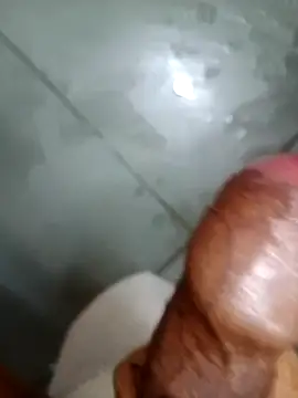 Snapshot of naughtiestdaddy chatting on September 23, 9:34 am naughtiestdaddy online show from September 23, 9:34 am