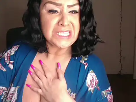 AlyssiaAmoreXO online show from March 5, 7:27 pm