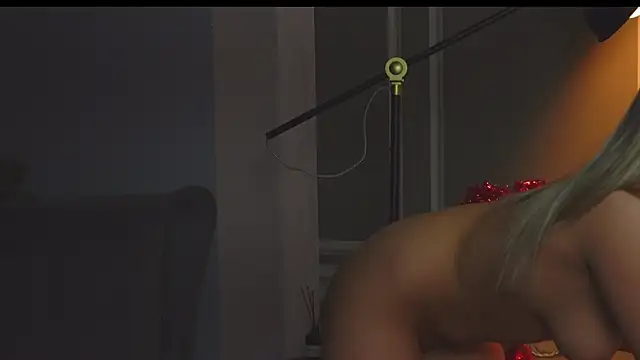 AnnieStylesx online show from February 22, 5:02 am