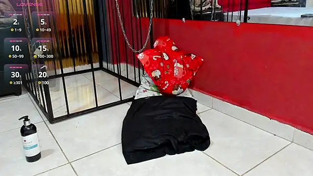 ValentinaThomas online show from March 14, 10:38 pm