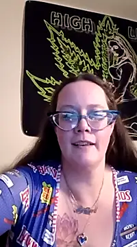 Snapshot of TheGoldenLotus chatting on March 5, 2:23 pm TheGoldenLotus online show from March 5, 2:23 pm