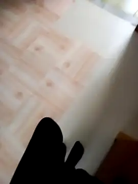 VeneRed online show from November 20, 9:31 am