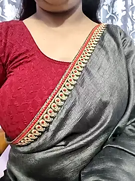 Cute payal0 online show from April 30, 4:46 pm