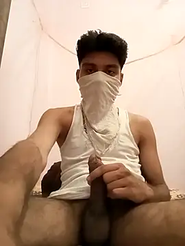 xxxgayroy12 online show from March 20, 6:53 pm