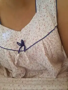 Melody Shyla online show from November 4, 5:06 am