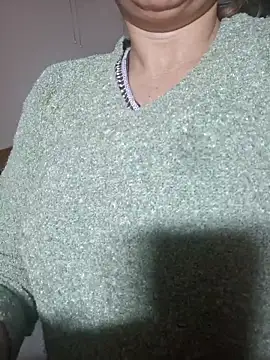 Melody Shyla online show from December 19, 11:12 pm