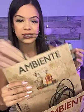 Snapshot of Alisha-Bond chatting on December 7, 10:28 pm Alisha-Bond online show from December 7, 10:28 pm