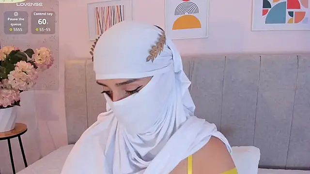 rawiya online show from February 11, 12:32 pm