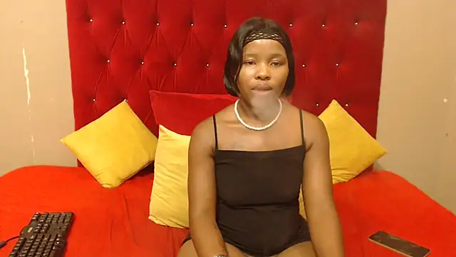 Snapshot of sexyboitypetite23 chatting on January 20, 3:50 pm sexyboitypetite23 online show from January 20, 3:50 pm