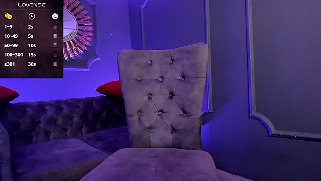 Lucy Williiams online show from December 29, 4:38 am