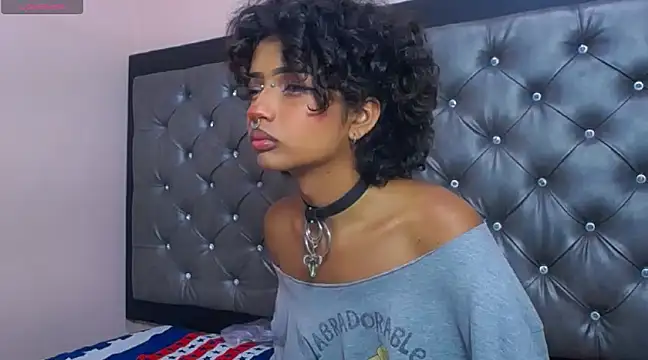 Snapshot of ToshiaKimich chatting on January 15, 12:51 am ToshiaKimich online show from January 15, 12:51 am