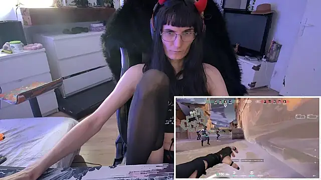 CeriseLapine online show from October 21, 11:05 pm