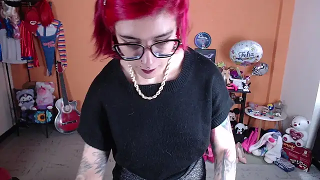 MissMiia2 online show from February 5, 1:33 pm