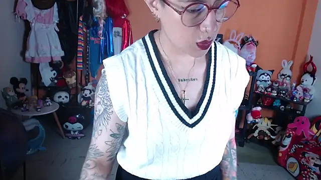 MissMiia2 online show from June 2, 12:40 pm