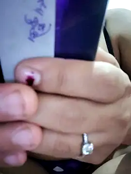 Snapshot of Ayesha300 chatting on September 15, 7:03 pm Ayesha300 online show from September 15, 7:03 pm