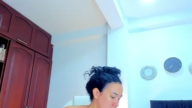 Snapshot of kathyajhonss chatting on April 27, 12:41 am kathyajhonss online show from April 27, 12:41 am