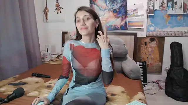 Iren online show from February 21, 8:49 pm