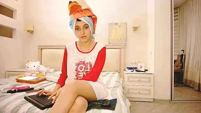 Iren online show from November 16, 6:57 pm