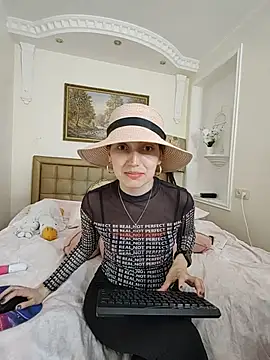 Iren online show from April 20, 2:09 pm