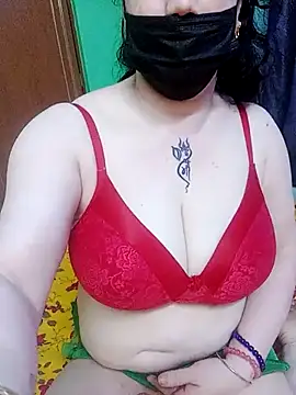 Snapshot of Raja_Ranii chatting on March 8, 5:54 pm Raja Ranii online show from March 8, 5:54 pm