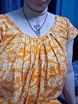 Snapshot of Raja_Ranii chatting on February 20, 5:24 pm Raja Ranii online show from February 20, 5:24 pm