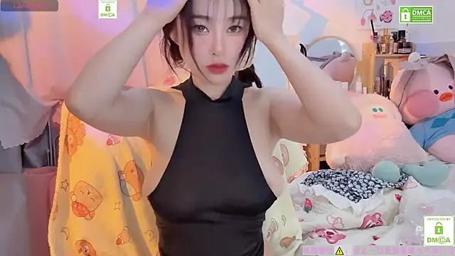 Carly 1 online show from December 14, 3:17 pm