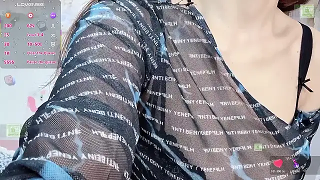 Carly 1 online show from March 3, 3:45 am