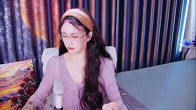 Snapshot of Daisy7_11 chatting on September 16, 6:14 am Daisy7 11 online show from September 16, 6:14 am