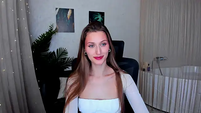 Snapshot of NaturalBeaty chatting on September 27, 3:33 am NaturalBeaty online show from September 27, 3:33 am