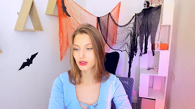 Snapshot of NaturalBeaty chatting on October 27, 3:32 am NaturalBeaty online show from October 27, 3:32 am