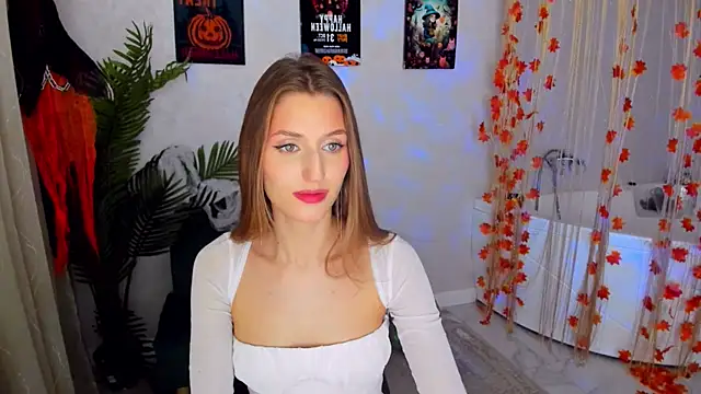 Snapshot of NaturalBeaty chatting on November 6, 4:57 am NaturalBeaty online show from November 6, 4:57 am