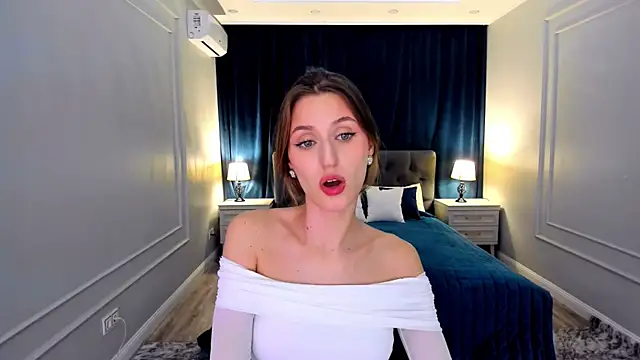 Snapshot of NaturalBeaty chatting on November 30, 3:54 am NaturalBeaty online show from November 30, 3:54 am