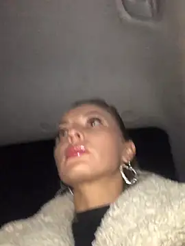 Snapshot of Diamond_Bunny_ chatting on January 9, 2:07 pm Diamond Bunny  online show from January 9, 2:07 pm