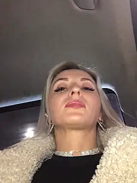 Snapshot of Diamond_Bunny_ chatting on January 15, 2:56 pm Diamond Bunny  online show from January 15, 2:56 pm